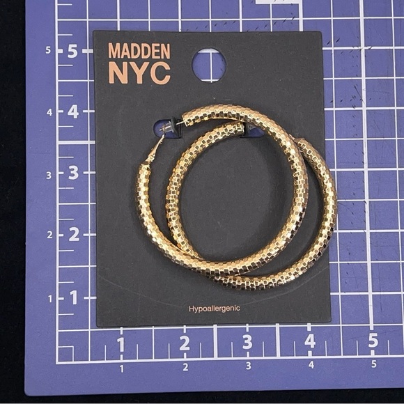 New Madden NYC Gold Hoop Earrings Disco Ball Look Classic Posh Back - Picture 7 of 9